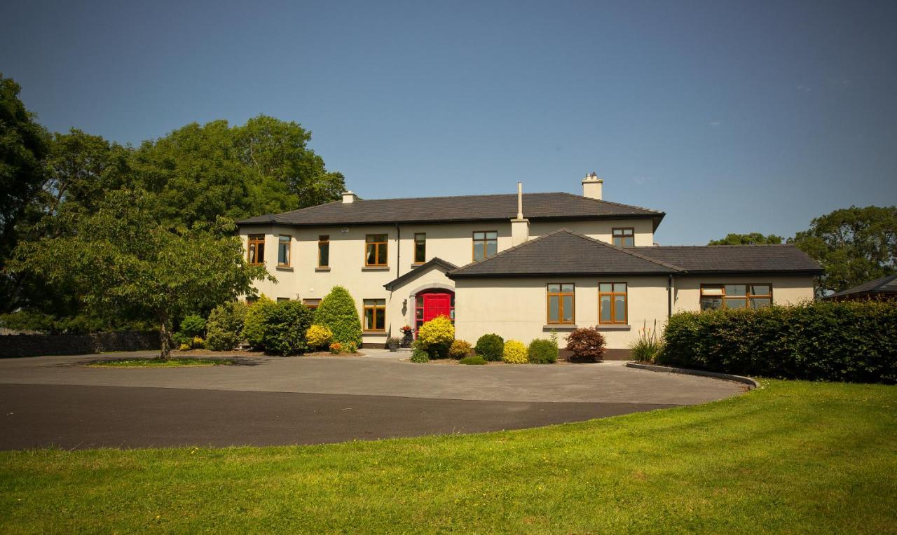 Cahergal Farmhouse B&B Newmarket-on-Fergus Exterior photo